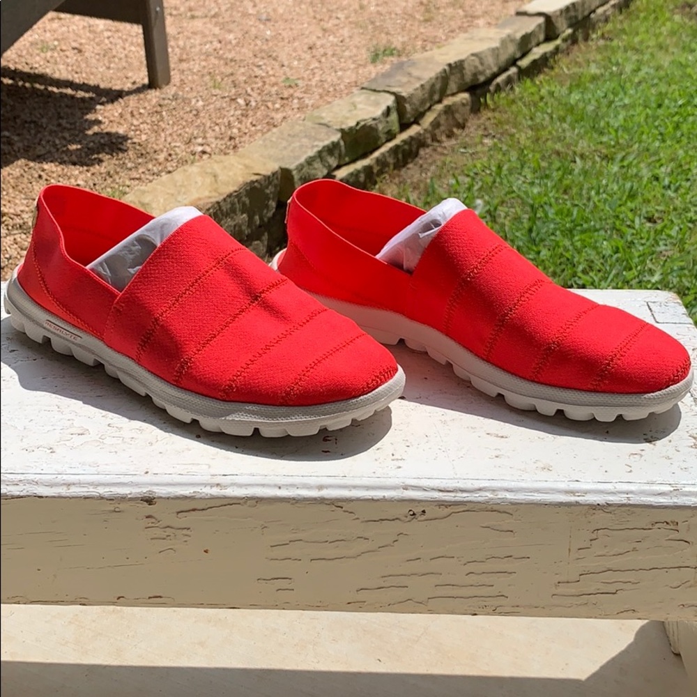 Skechers sneakers
